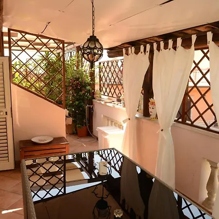 Dom wakacyjny Via Lombardo Giardini-Naxos