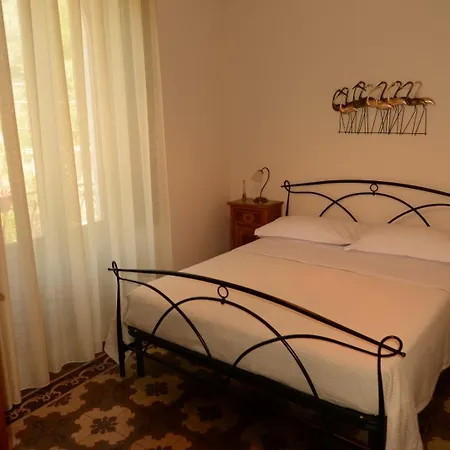 Dom wakacyjny Via Lombardo Giardini-Naxos