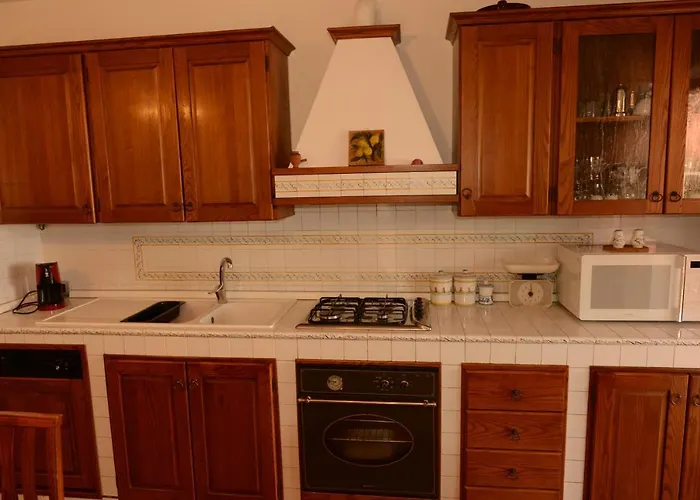 Semesterbostad Via Lombardo *